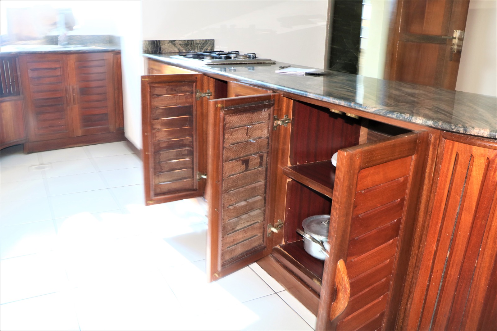 Spacious 2 bedroom beachfront in Mombasa-Malindi R. Affordable furnished Hotel for vacation in Nyali Road | Zuru Life Africa