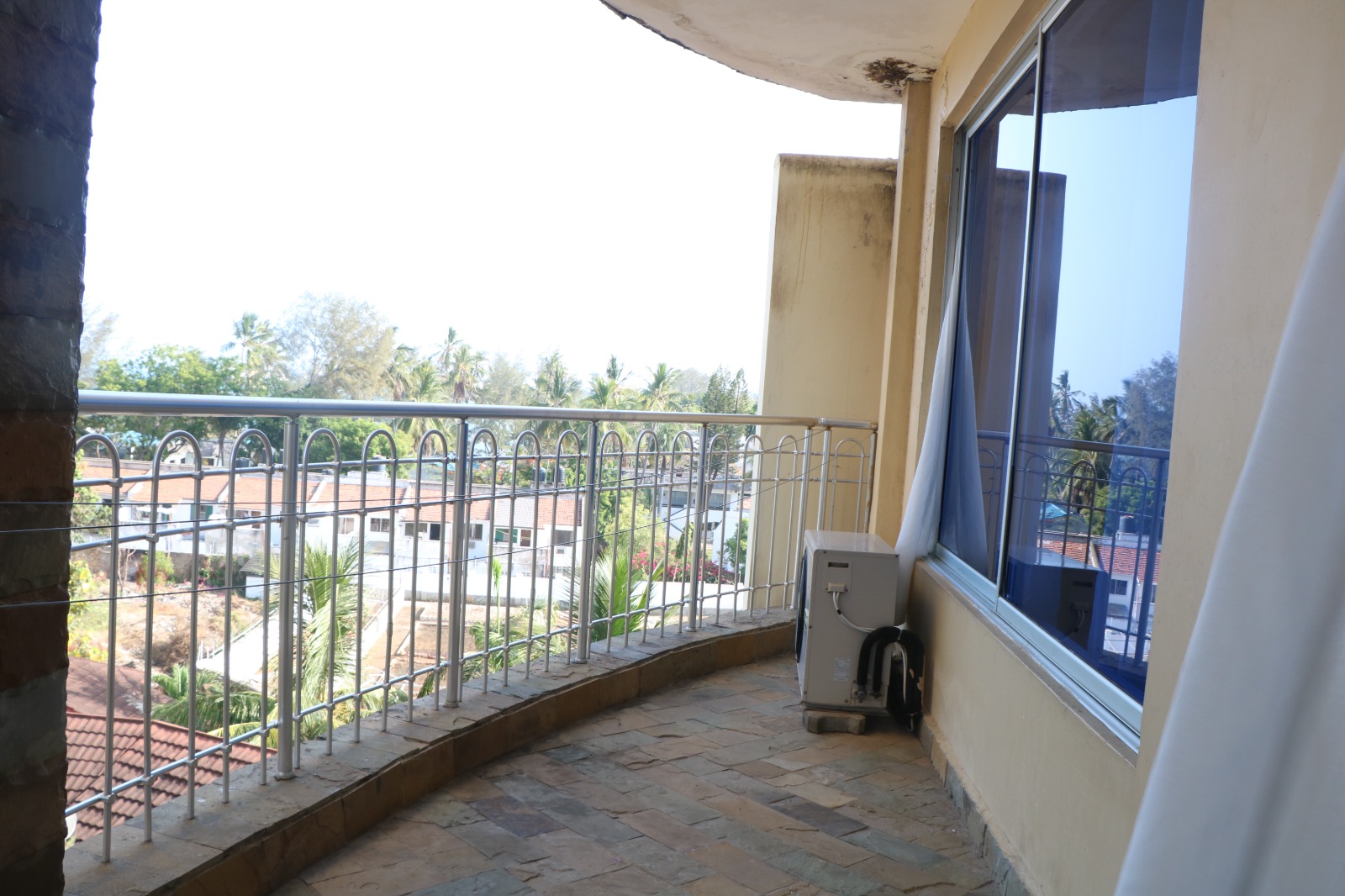 Beach front 2bedroom vacation apartment Mombasa. Affordable furnished Hotel for vacation in Mombasa | Zuru Life Africa