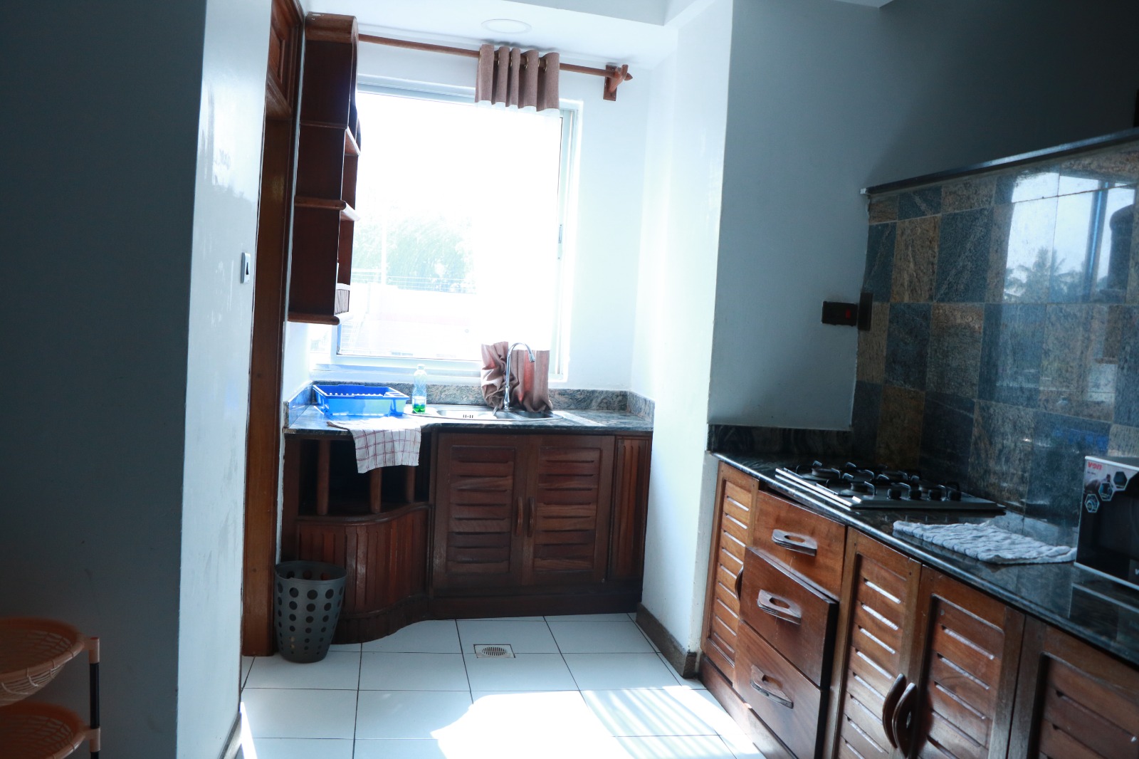 Twin bed vacation apartment in Pirates Beach. Affordable furnished Hotel for vacation in Mombasa | Zuru Life Africa