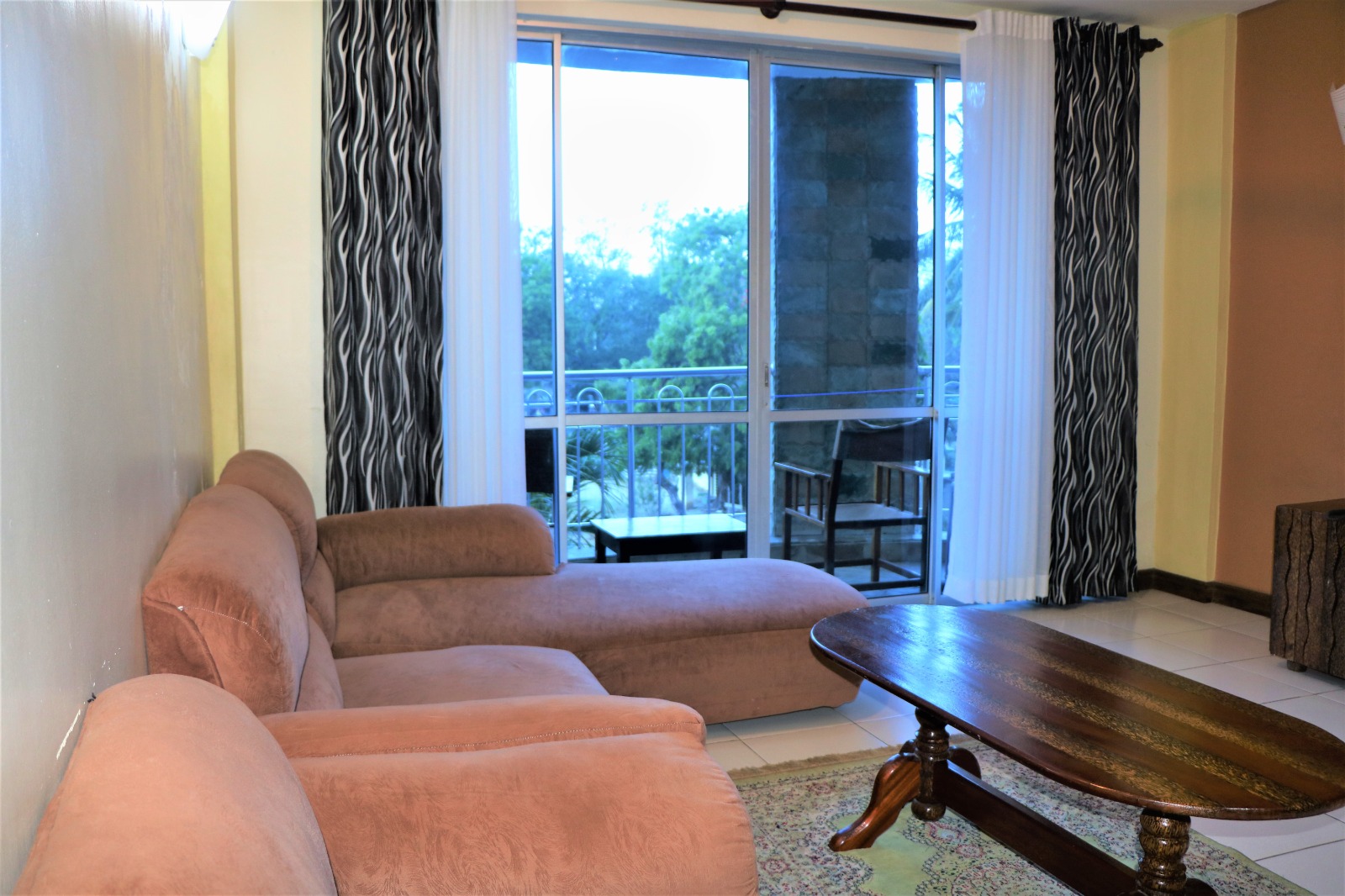 Family 2-bedroom vacation apartment in Mombasa. Affordable furnished Hotel for vacation in Mombasa | Zuru Life Africa